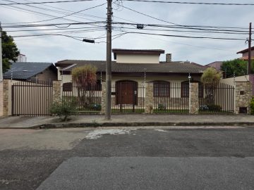 Casa Vendo 4 dormitrios (2 sutes) J. Paulista Jundia SP